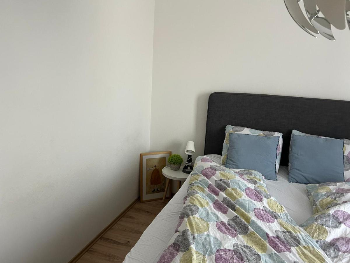 Šamorín Apartman "Dunaj" Private Parking - Klimatizacia מראה חיצוני תמונה